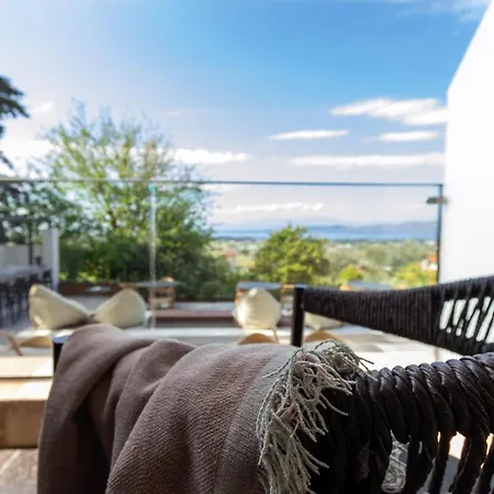 Acro Upscale Residences Corinth Exterior photo