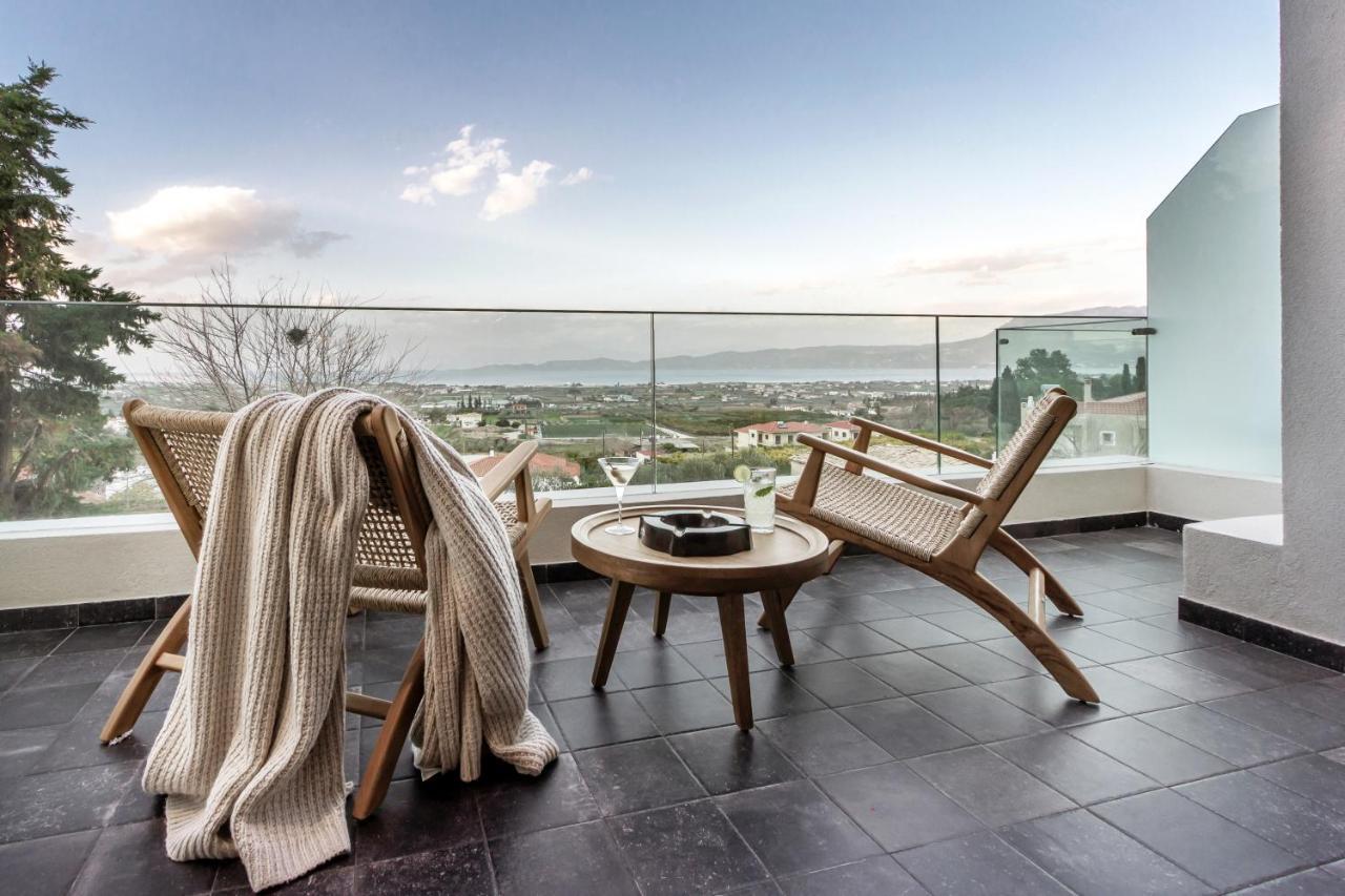 Acro Upscale Residences *