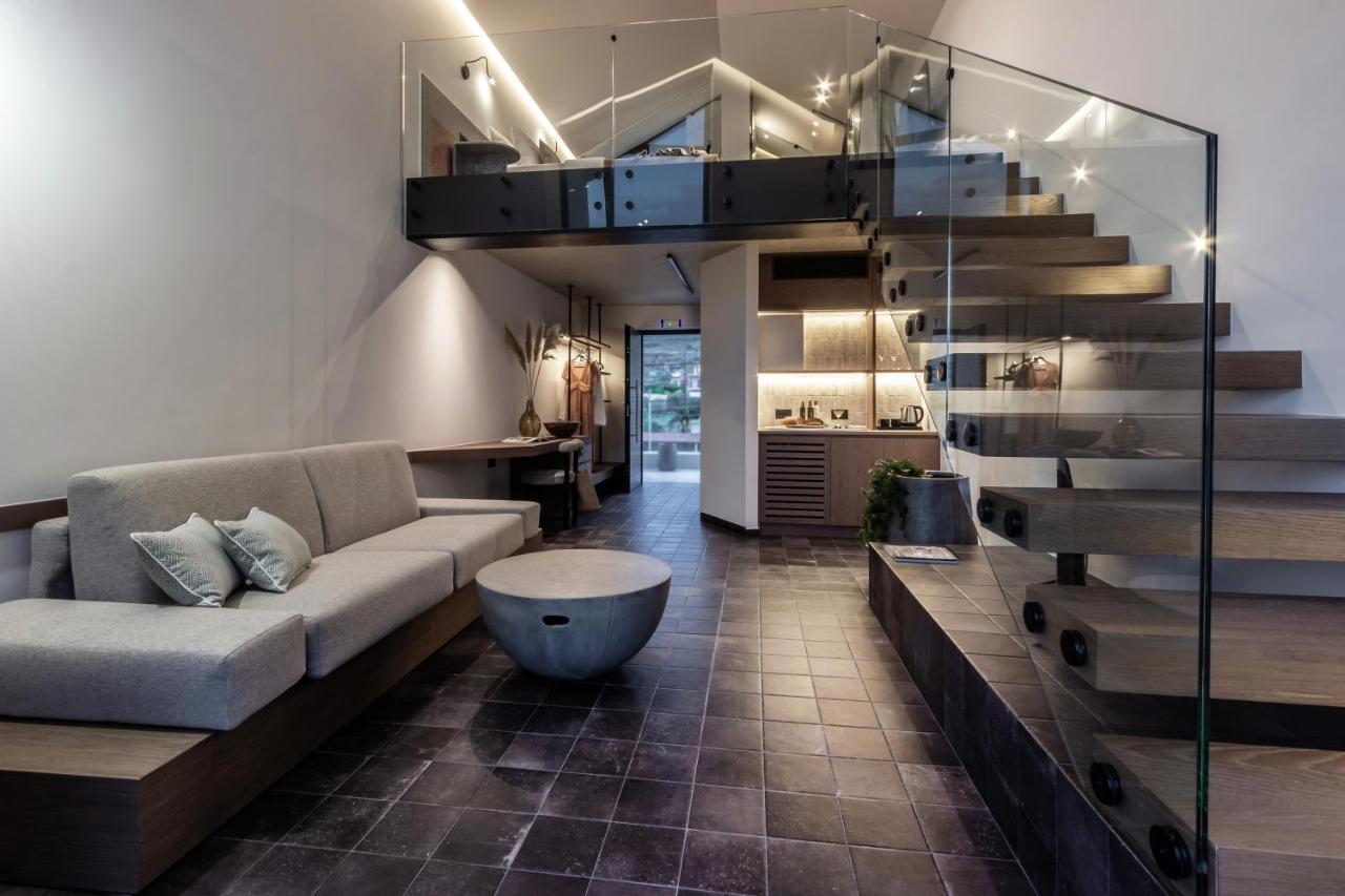 Acro Upscale Residences Apartment *