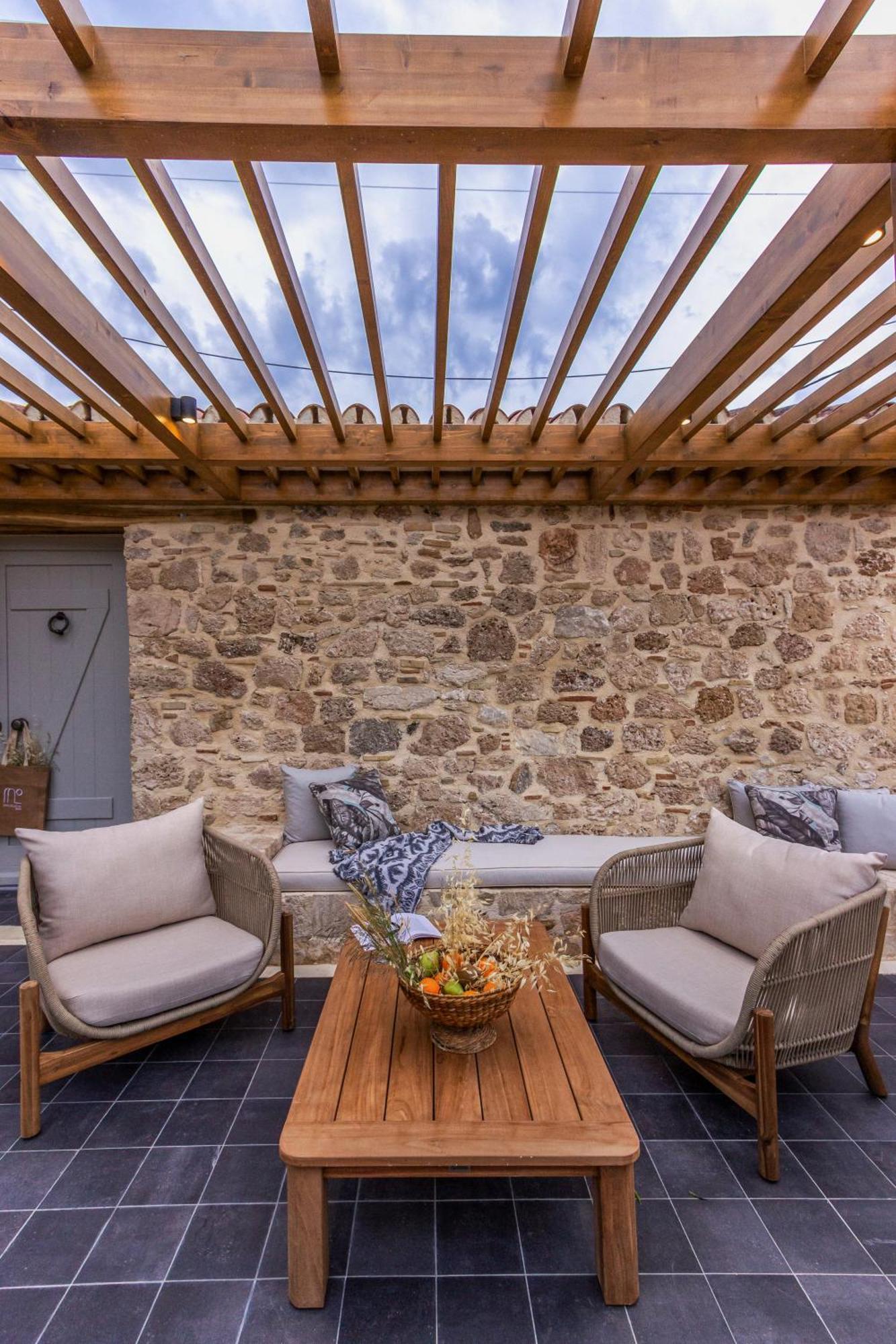 Acro Upscale Residences Corinth
